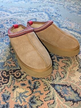 Platform Slip-On Clog Mules with Red Trim